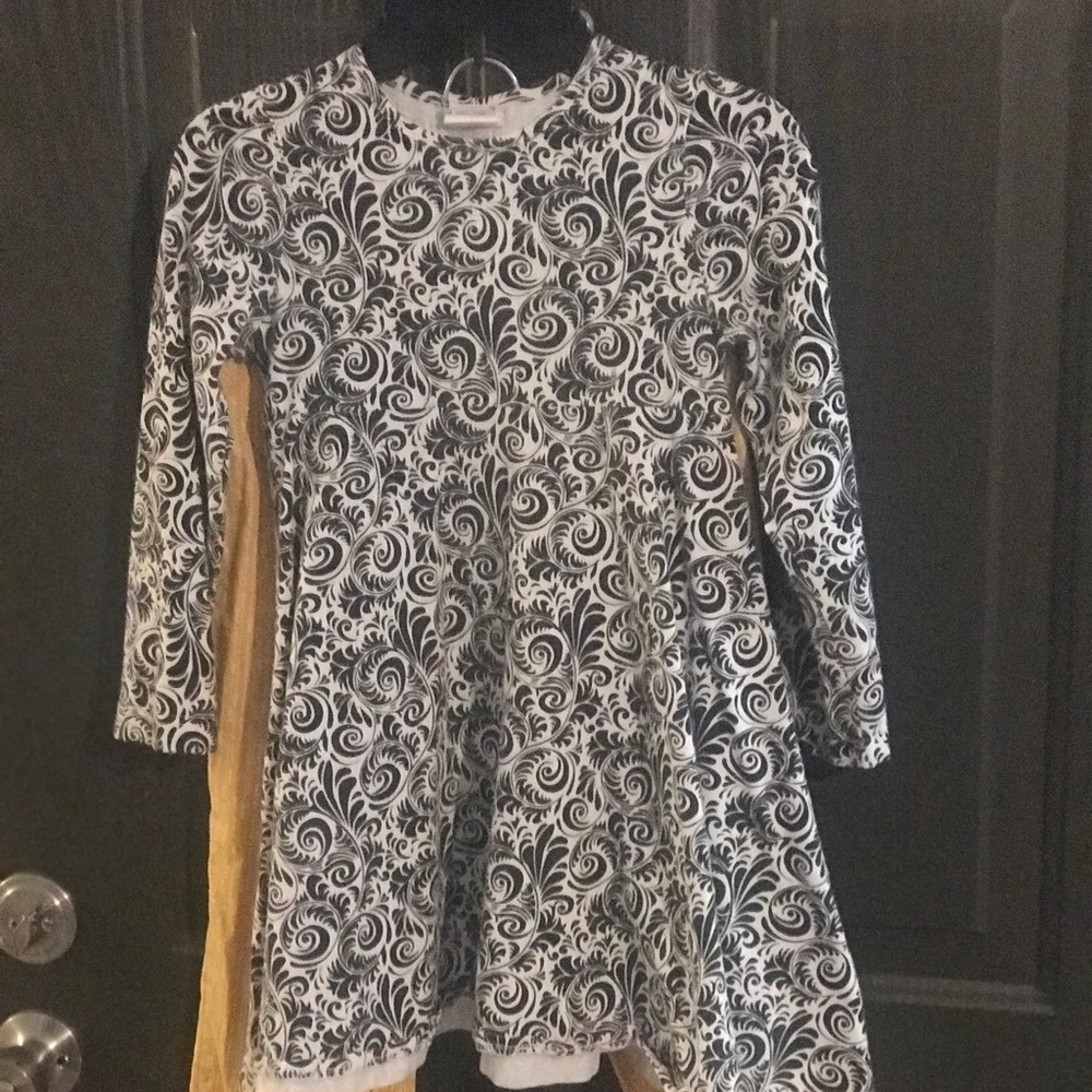 Boutique Tunic and Ruffles Pants